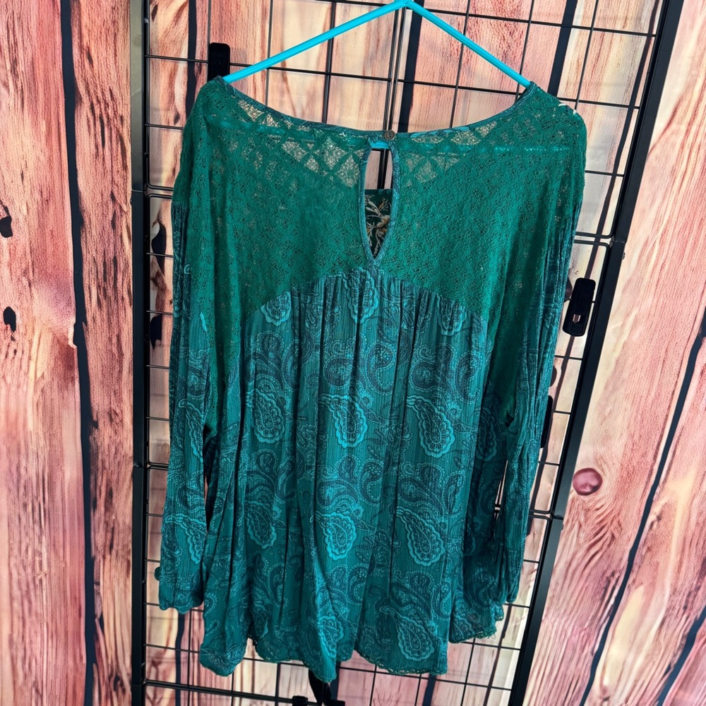 Mason & Belle - Tempesta Lace Detail Three Quarter Sleeve Top - Green - 3x - Picture 13 of 13